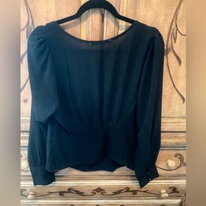 Black good shape blouse worn once / black sheer